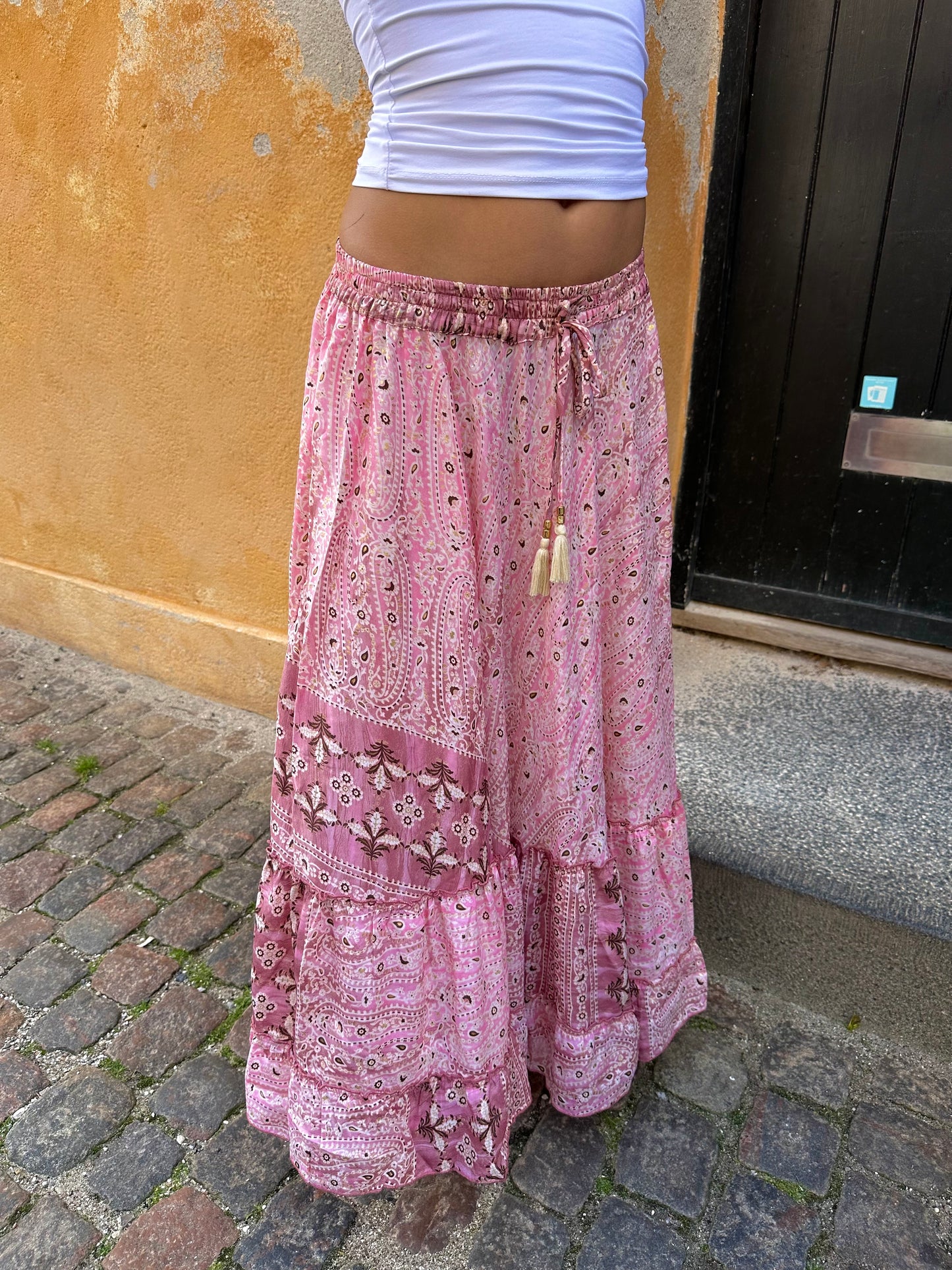 Lila Gold Foil Maxi Skirt - Light Pink